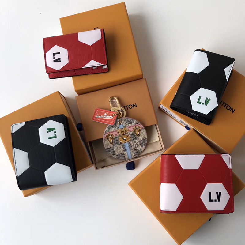 M63296 LV 口袋錢夾 LV2018世界杯官方授權(quán)系列 LV錢包 LV卡包 黑色