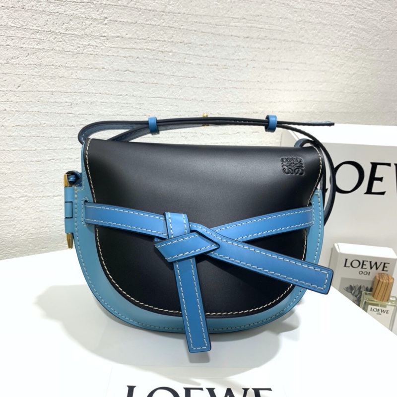 321 Loewe羅意威 Gate 小包 進口頭層牛皮馬鞍包 綠色