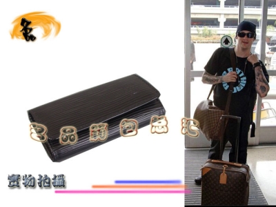 M63822 Louis Vuitton LVɫˮy耳װ LV耳װ LVа