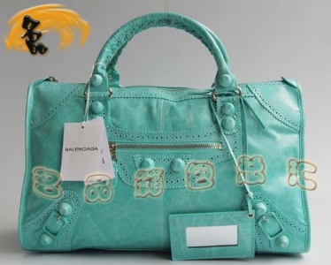 084824 A¿Ů BALENCIAGA Ůʿ Ůʿreִ