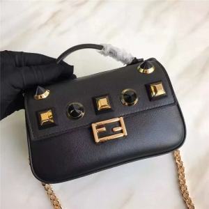 FENDI 1765 17¿СţƤɫTᔰ pMICRO BAGUETTE  pF朗l ɫڽT