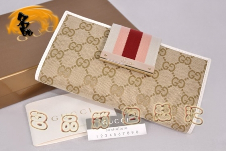 181672 һһƷ|(zh)GucciX GuccipGr(sh)Ů GucciL(zhng)X ɫ