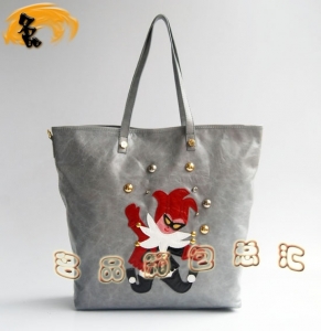 29165 Prada¿ _(d)ţƤŮʿͨμ Prada һһƷ|(zh) ɫ
