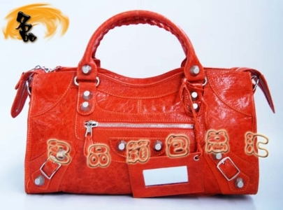 084328A Balenciagaμ BalenciagaC܇  MƤŮ ɫ
