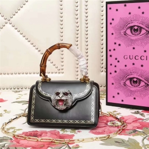 488667 Gucci w ^@  朗lLٰ ɫ