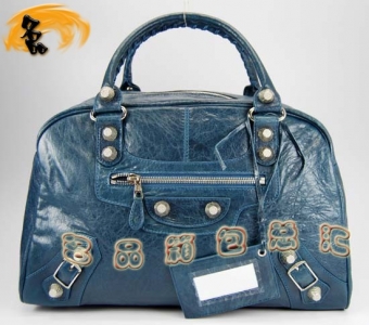 084355A   MƤreŮ BalenciagaŮ   {ɫ