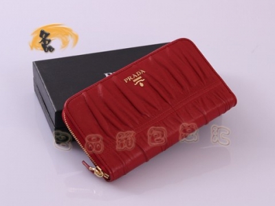 1M0506 Prada¿ްƤX PradaX _(d)LXA PradaŮ tɫ