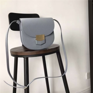 Celine ِ Trotteur С̖ţƤ  Ůʿμб淭w͹ŰR m