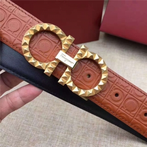 Salvatore FerragamoĽƤ ͬ عM(jn)pԭƤ ̄(w)e