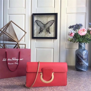 21F816 Ferragamo Ľ h(hun) С̖(ho)w ð t