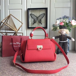 21F628 FerragamoĽ Sofia ˤyţƤ i ̖ tɫ