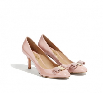 685233 FerragamoĽ VARA Ƥ Y߸Ь ɫ