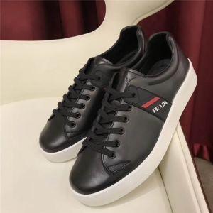 PRADA _(d)Ь ԭSƤ PRADAЬ  ٷ¿ ɫ