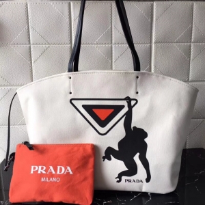 1BG218 PradaŮ _ُ Prada _ ɫ