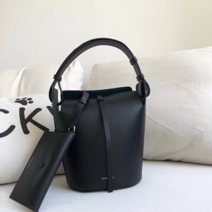 40732811 ͌¿ĸ The Bucket С̖(ho) ƤˮͰ ɫ