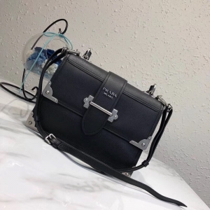 1BA158 Prada_(d) prada cahier СţƤ w μ ɫ