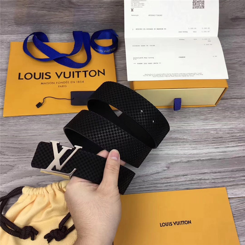 M6875 LV· qС׸ rСţƤ п ɫ