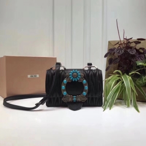 5BH609 MIUMIU ¿ ʯᔴ@ ƤỨ͹y б ɫ