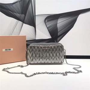 5BH009 MIUMIU ¿ p  朗l yɫ