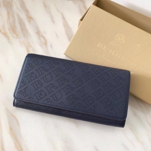 Burberry͌ _ʽy Ƥ w LX {ɫ