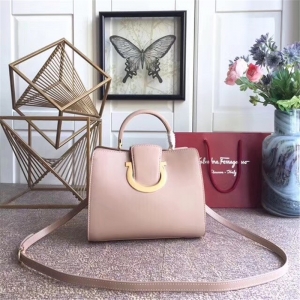 21G596 Ferragamo ƸĽ СţƤμ Gancini 朗lw 