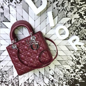 M44550 DiorŮ ϊW ϊWƤ Lady Dior  tɫ