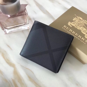 80060611 BurberryпXA LondonyƴƤ ̿ ͌pbA ̿