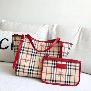 Burberryĸ (jng)(zhn)Ry ͌ذ μُ tɫ