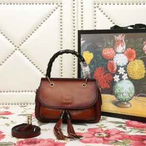 G383929 GucciŮ ̥ţƤ ֱ Y GucciK ؼtɫ