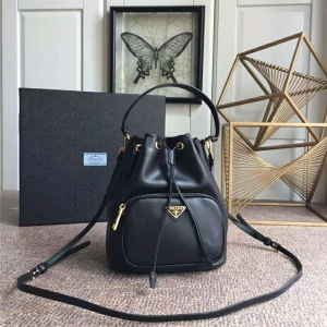 1BH038 PradaŮ _ СţƤб PradaˮͰ ɫ