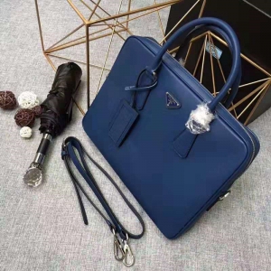 Pradaа ʮּyţƤ  ʿİ _а Prada {ɫ