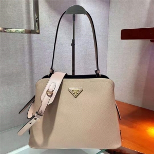 1BA251 PradaŮ Matine С̖(ho) ţƤ _(d) 