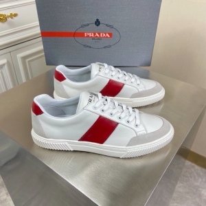 4E3463 PradaƤͿ\Ь _2020¿e\Ь ɫ