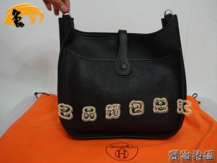 Hermes Evelyne系列 時尚女士斜挎包 經典荔枝紋 Hermes經典款 黑色