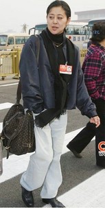 M95220 LV斜挎包 LV經(jīng)典老花 LV女包 LV牛仔包 LV牛仔系列