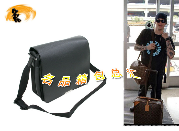 M30142 LV十字紋包 LV男包 LV斜挎包 LV單肩包 LV進(jìn)口高檔牛皮 男款斜挎包