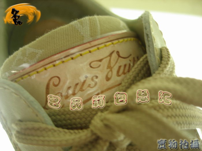 LV新款 奢華經典 LV鞋子 LV運動鞋 LV低幫鞋 LV休閑鞋 LV女鞋 一比一品質