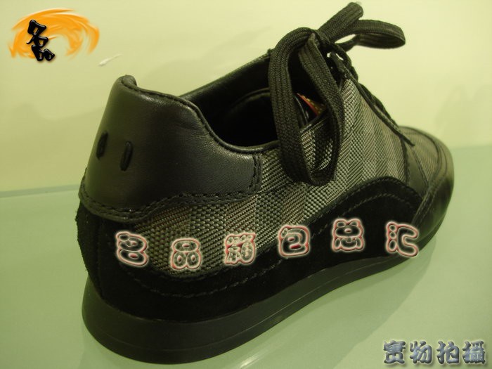 Louis Vuitton LV最新款 奢華經(jīng)典 LV男鞋 LV休閑鞋