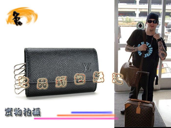 M30532 LV鑰匙包 LV十字紋 LV經(jīng)典款 LV男包 LV包