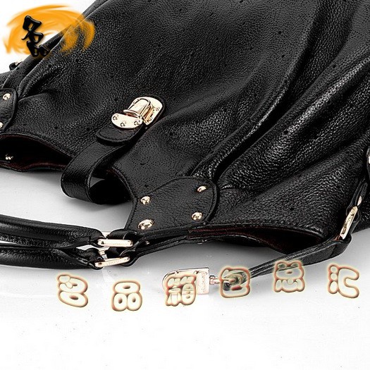 M95548 LV新款 LV經(jīng)典女款 LV女包 LV單肩包 LV手提包