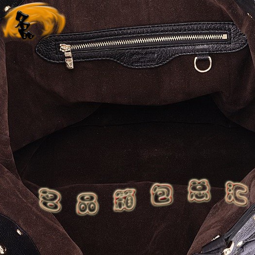 M95548 LV新款 LV經(jīng)典女款 LV女包 LV單肩包 LV手提包