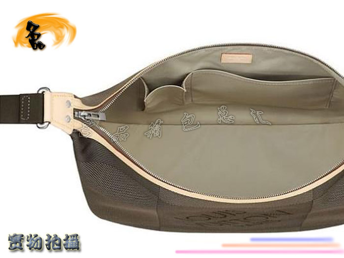 M93615 LV經典帆布系列 LV斜挎包 LV時尚新款 LV單肩包