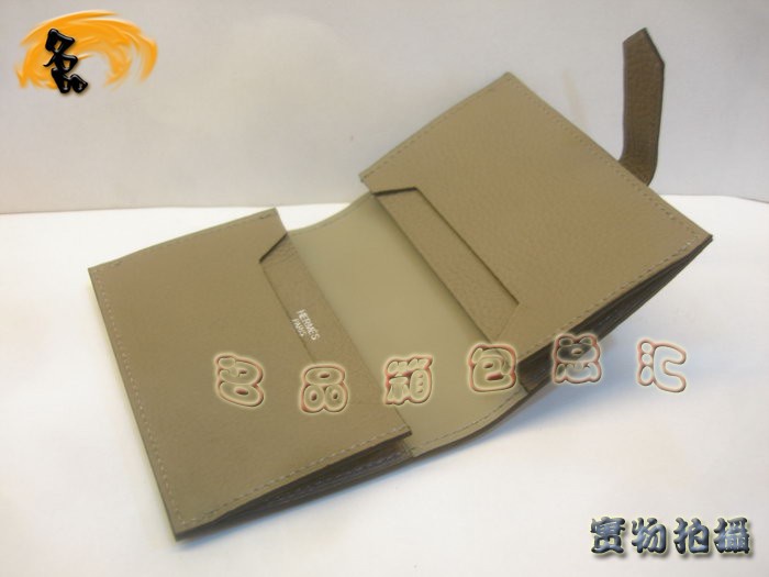 Hermes  ֦yX Hermes rŮ Hermes 