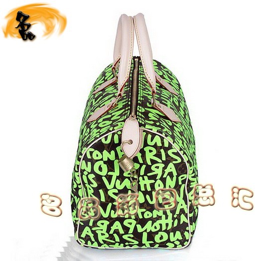 M93706 LV時尚新款 LV枕頭包 LV涂鴉系列 女士 手提包 LV女包