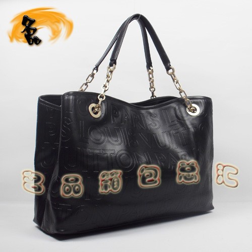 M95827 LV最新款 LV手提包 LV流行女包 LV單肩包 LV經(jīng)典款 LV包包