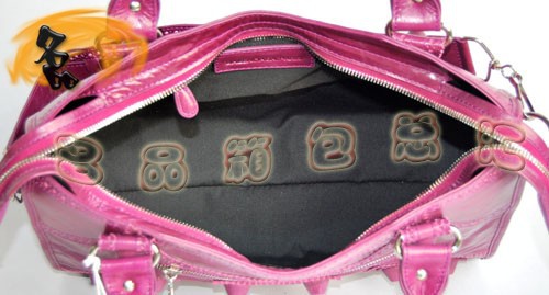 084832 巴黎世家斜挎包 BLENCIAGA經(jīng)典機車包 BLENCIAGA新款女士手提包