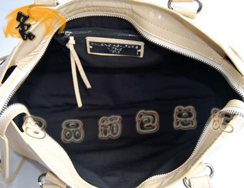 084332 ƷƷ| BLENCIAGAC܇ ҕrŮʿб ¿