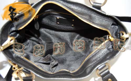 5655 Prada單肩包 Prada斜挎包 Prada經典款時尚休閑女士兩用包 黑色