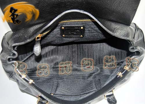 80045 Prada最新款 Prada高檔牛皮包 Prada手提包 Prada經(jīng)典款 黑色