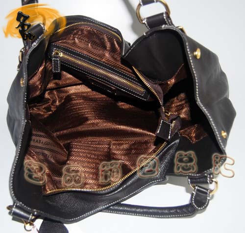 091228 普拉達 經典款熱賣休閑女包 Prada最新款 Prada手提包 深啡色